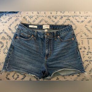Universal thread Jean shorts
